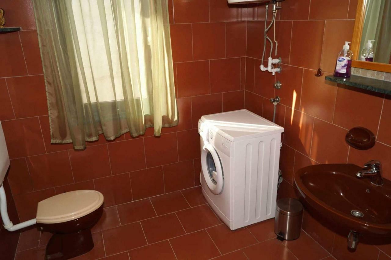 Apartman Eric Lägenhet Pula Exteriör bild